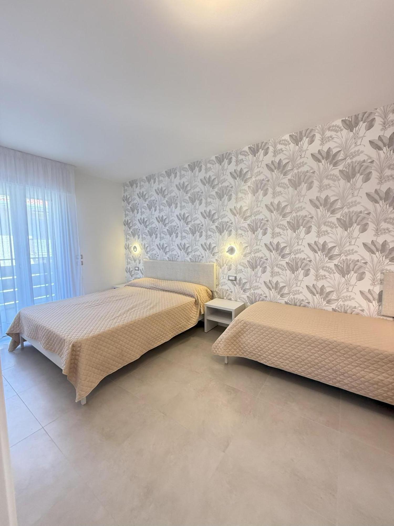 Villa D'Annunzio Бибионе Екстериор снимка